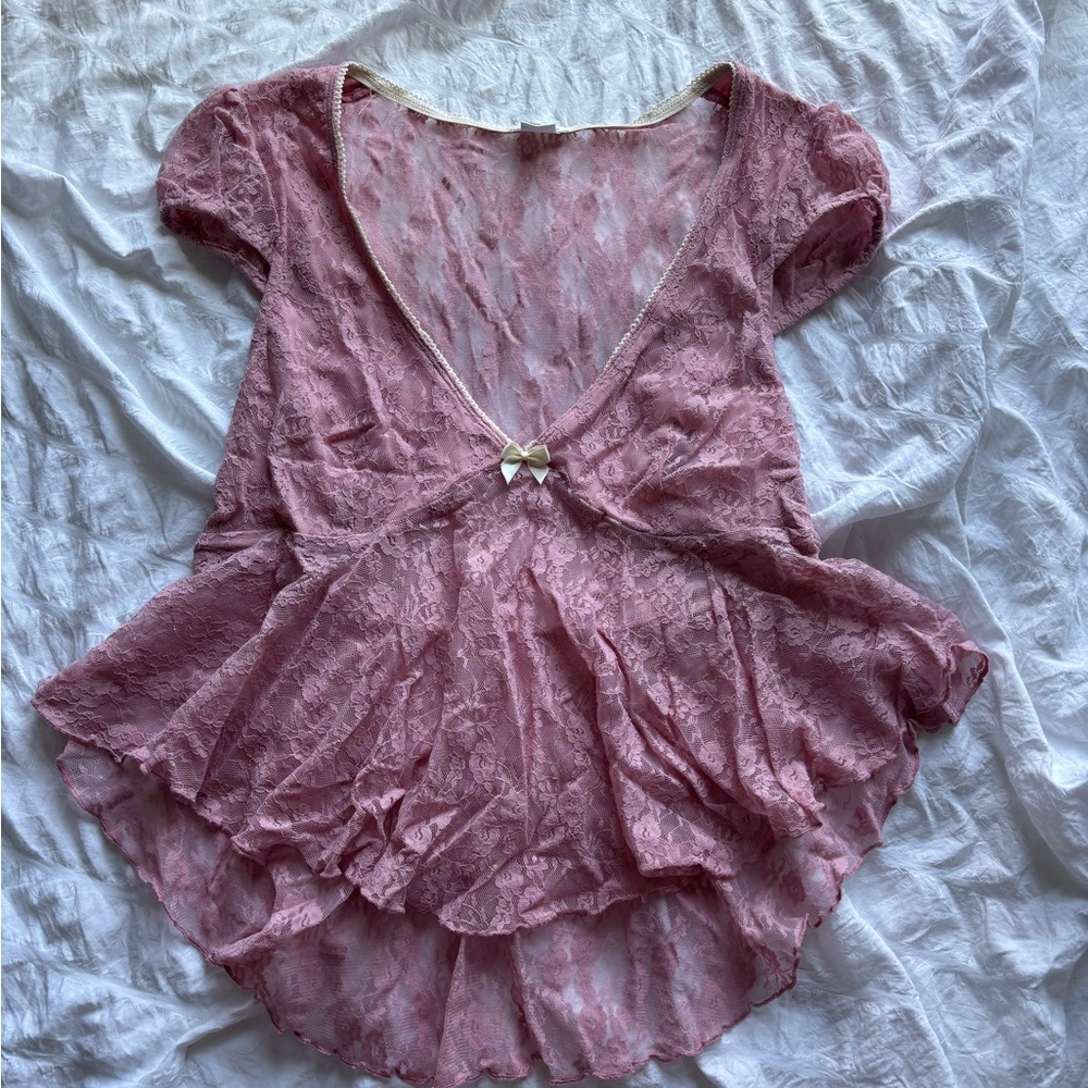 Urban Outfitters Dusty Pink Lace Peplum V-Neck Top